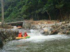 -碧水峡漂流