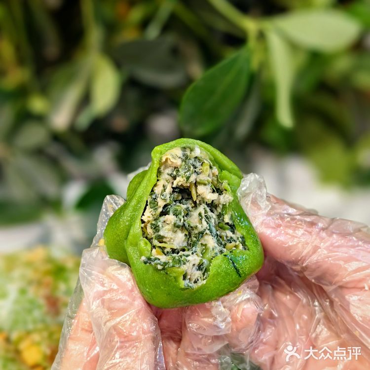 我宣布，吃青团的季节已经来了