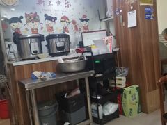 -黄阿姨锅贴大王(万航渡路店)