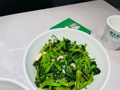 空心菜-费大厨辣椒炒肉(黄兴中心广场店)