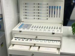 -蕾特恩专业祛痘