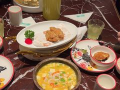 -新白鹿餐厅(西湖银泰店)