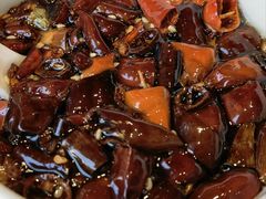 现炸辣椒油-东门口涮肉·砂锅·烤串(老门东店)