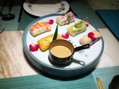 漫步花开彩虹卷-蜜桃花开·中西融合菜E&W(南长街店)