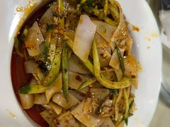 -YI PIN JU 一品居中餐厅 中国超市