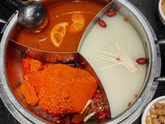 -周师兄大刀腰片火锅(洪崖洞旗舰店)