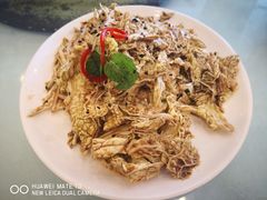 -鑫巴蜀小镇 · 水煮鱼专研店(玉桥店)