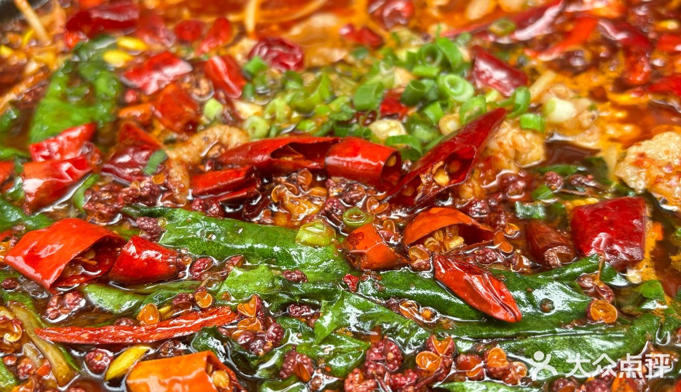 热气腾腾的夏天需要热气腾腾的水煮肉片