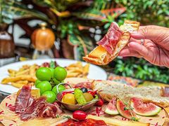 -BROWNSTONE布朗石西班牙餐厅(富城店)