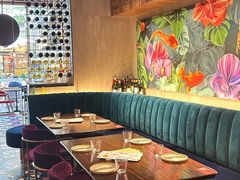-Brut Eatery Wine Bar & Restaurant (建国东路店)