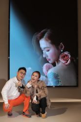 -乐派诗婚纱摄影