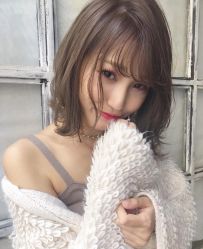 -时尚殿堂明星门店