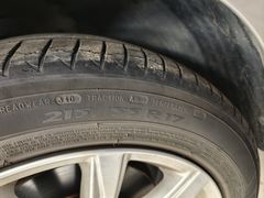 -鲨鱼皮汽车凹陷玻璃修复(静安店)