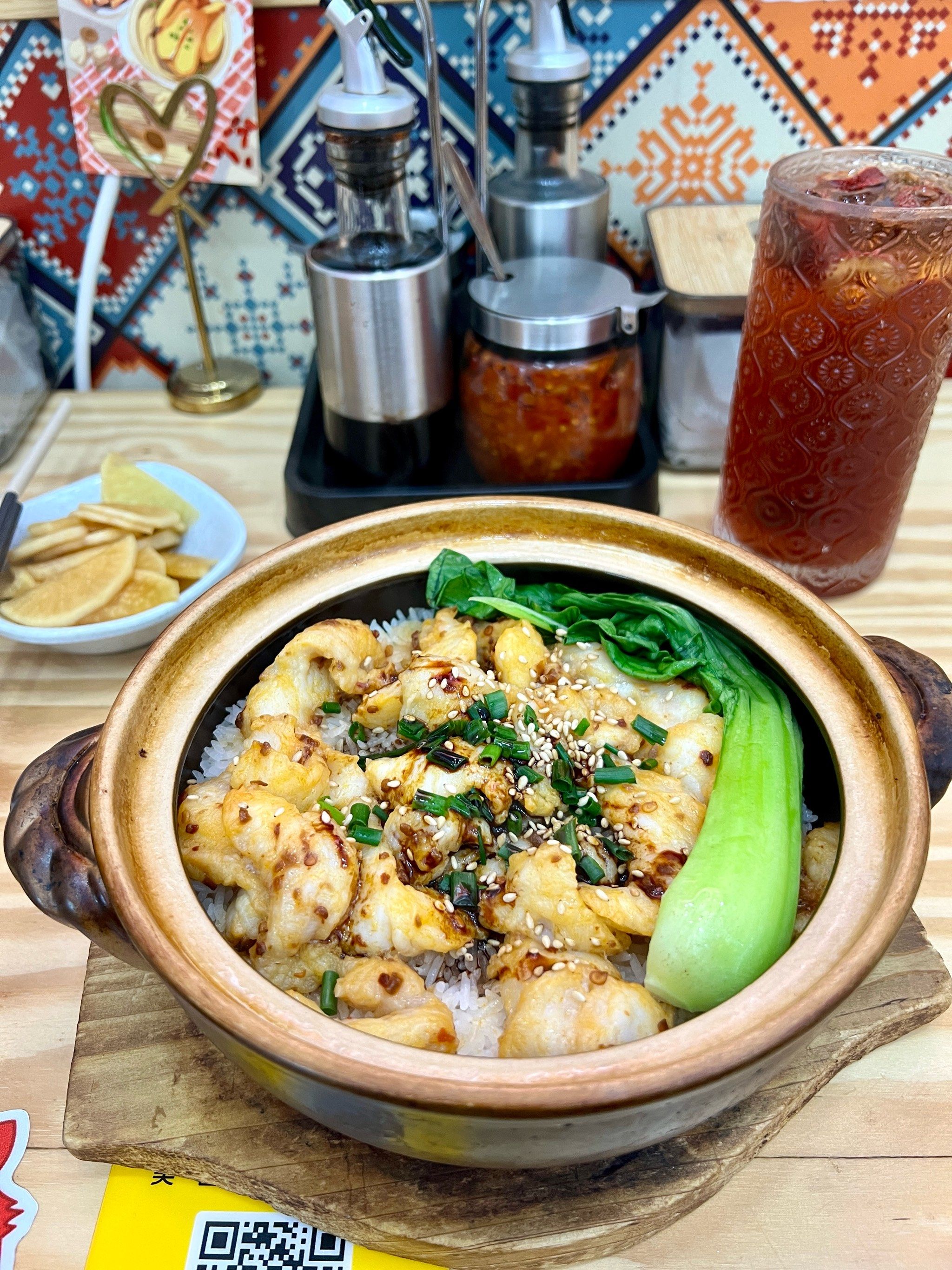 煲仔饭来一份,这米饭吃着太香