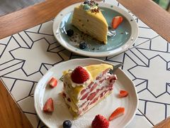 草莓蛋糕-懒鱼时光馆(沙坪坝店)