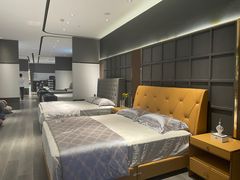 -居然之家金源店-停车场