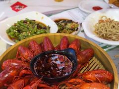 -江湖亮亮蒸虾大排档烤全羊清真(武汉总店)