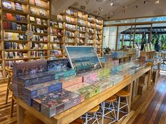 -猫的天空之城概念书店(束河店)