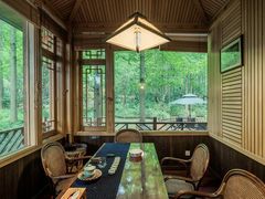 -上海怡沁园度假酒店
