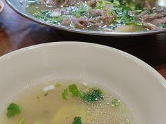 -杨三娘跷脚牛肉(羊子山西路店)