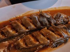 家常烧黄鱼-开海·红岛海鲜虾水饺(石老人店)