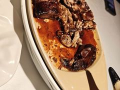 -八府香鸭·啫啫煲(华山路店)