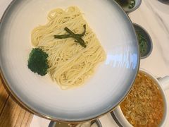 -馋三尺蟹粉小笼(人民广场店)