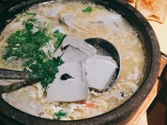 -桂小厨广西菜(青秀万达店)