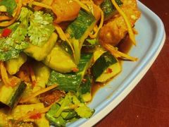 油条拍黄瓜-觅山云南菜(泊富ICITY店)