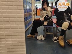 -冠军冰场(环球中心店)