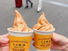 -小小集渔·泰式大排档(太古里香槟店)