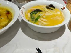 -渝是乎酸菜鱼(龙旗购物中心店)