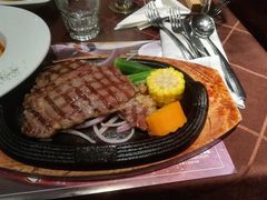 -尊品牛排(中大国际店)