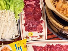 -沙胆彪炭炉牛杂煲(上海日月光广场店)