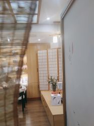 -宥莉·ULLY 痘敏肌•科技皮肤管理中心