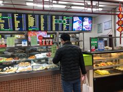 -护国寺小吃店(红莲南路店)