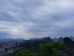 -叠彩山景区