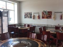 -粘豆包柴火铁锅炖