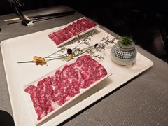 -左庭右院鲜牛肉火锅黑金店(陆家嘴中心店)