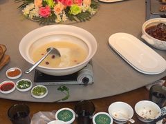 -羊门客在·烤盐池滩羊·川菜