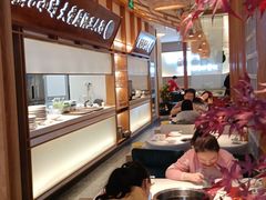 大堂-三人行骨头王火锅(长寿店)
