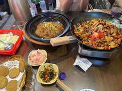 -富正毅三下锅·湘西韵味(天门山索道店)