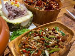 -老滇山寨•云南特色菜•地方菜•民族风情歌舞表演(金碧店)