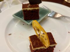 -东西风牛排馆周末烧烤自助(首都机场希尔顿店)