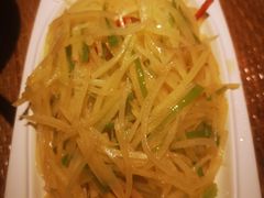 -渝信川菜 · 川味家常菜(长安店)