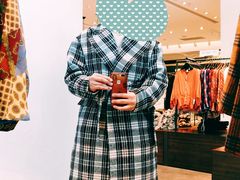 -URBAN REVIVO(上海中庚漫游城店)