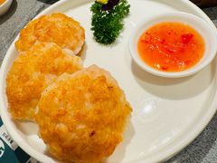 香煎手打虾饼-粤来记·啫啫煲·点心(日月光店)