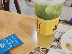 -蚝老板海鲜烧烤大排档(码头店)