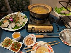 -邹开喜·小海鲜醉鸡煲·潮汕鲜切牛肉店(襄阳北路店)