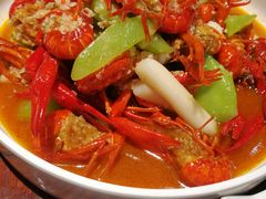 -茸梅路右拐龙虾-农家菜(松江店)
